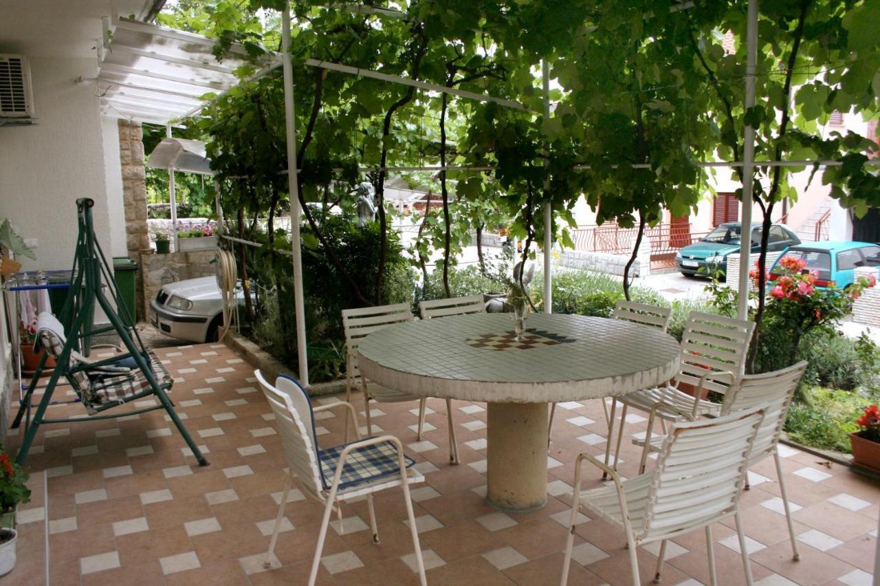 Apartments With A Parking Space Crikvenica - 5553 Екстериор снимка