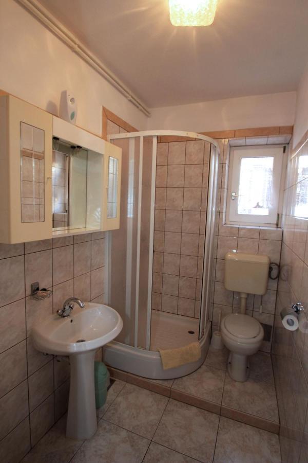 Apartments With A Parking Space Crikvenica - 5553 Екстериор снимка