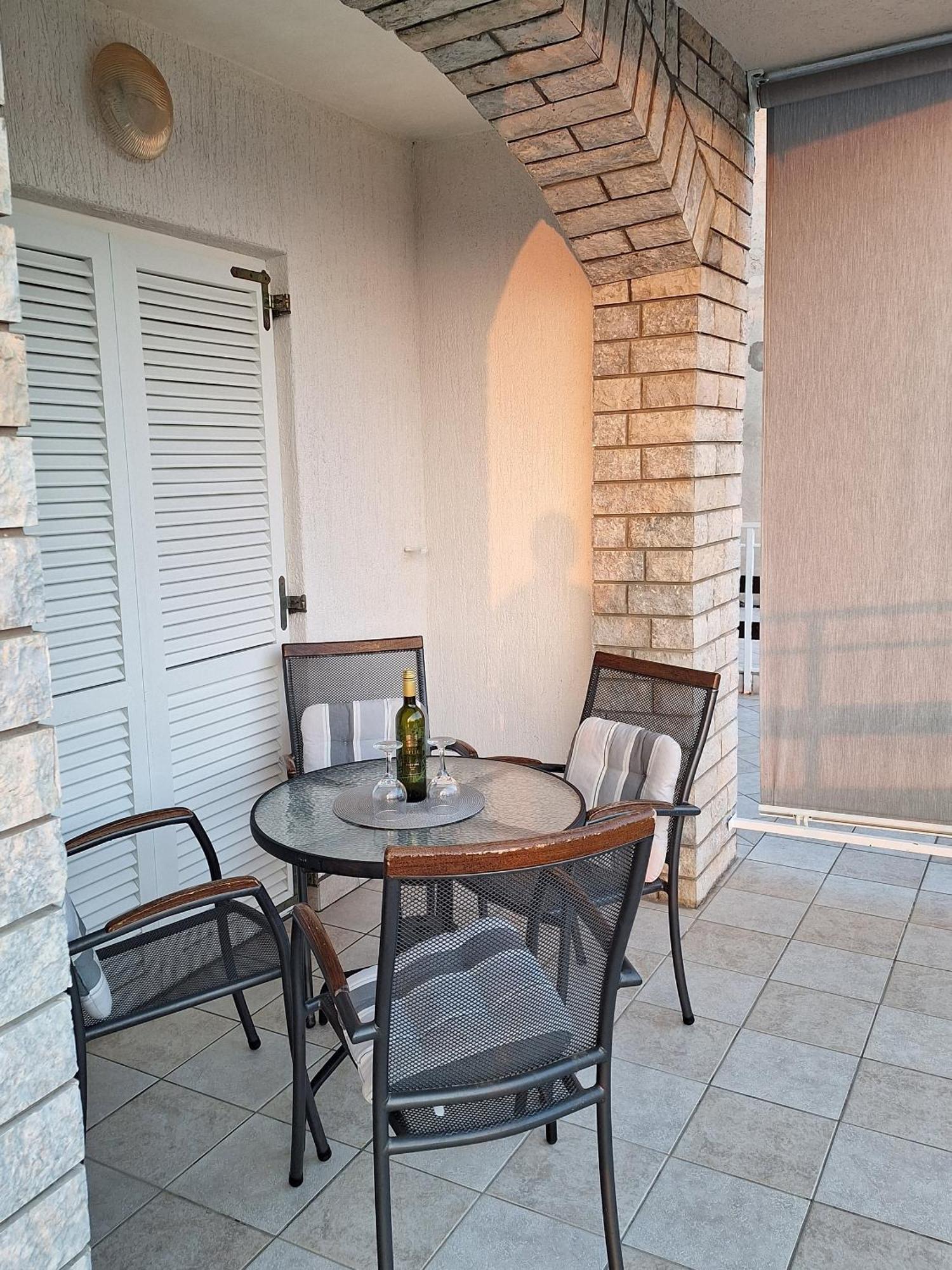 Apartments With A Parking Space Crikvenica - 5553 Екстериор снимка